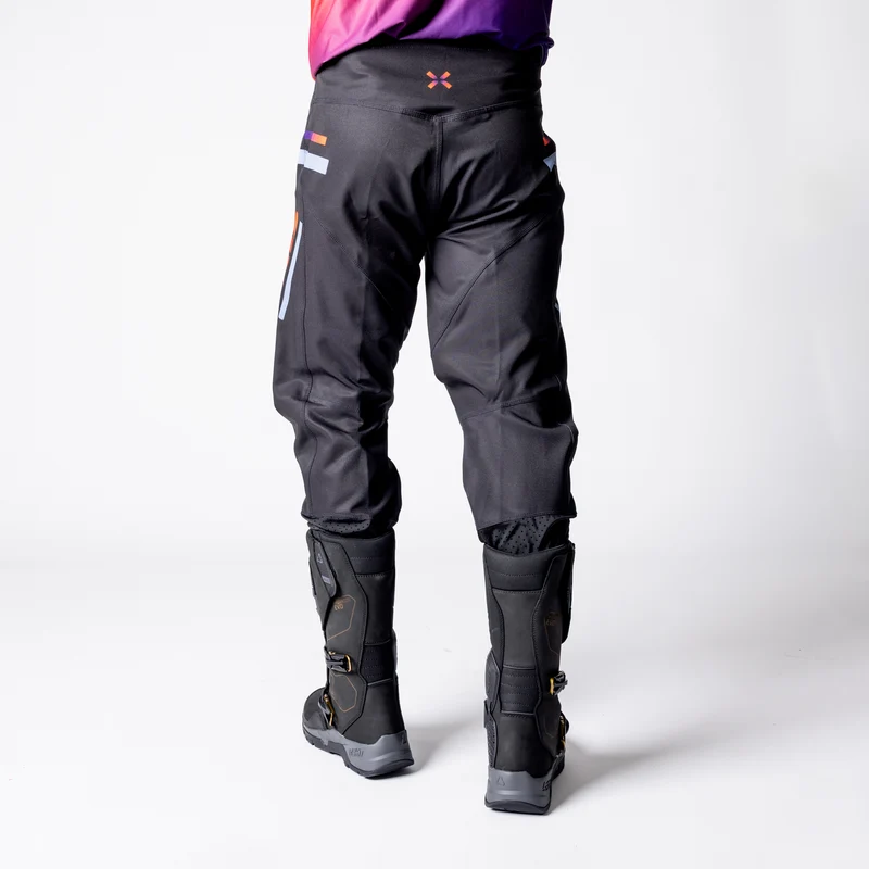 Trigger-MX 1.0 Hose - schwarz/pink