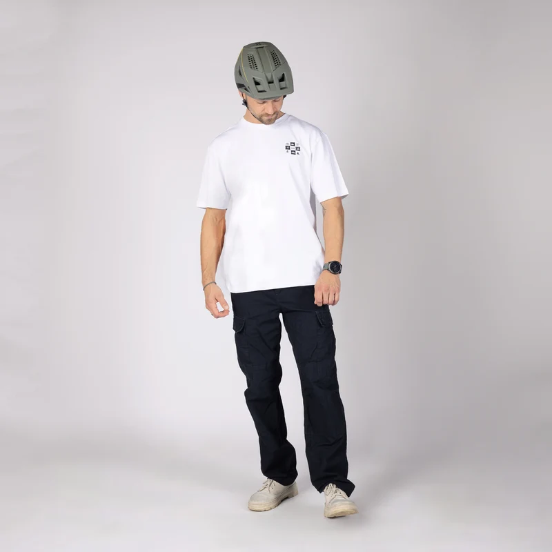 Graphic 1.0 Tee - weiss