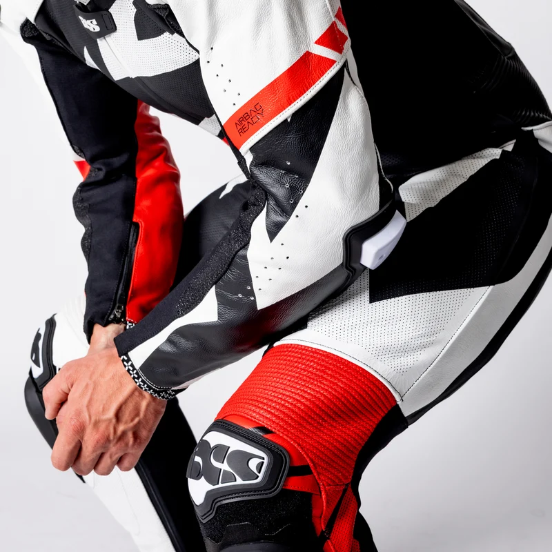Ace 1.0 Lederkombi Einteiler - schwarz-weiss-rot