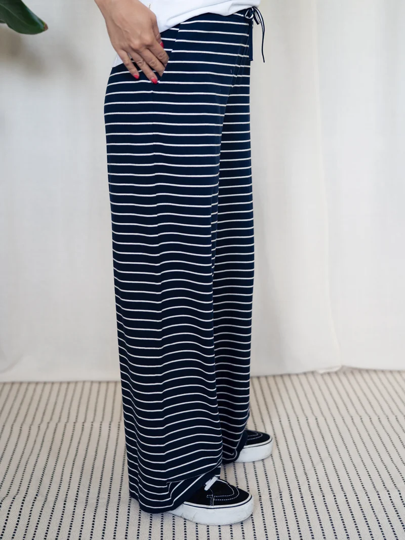 Gestreifte Frauen Hose - navy weiß