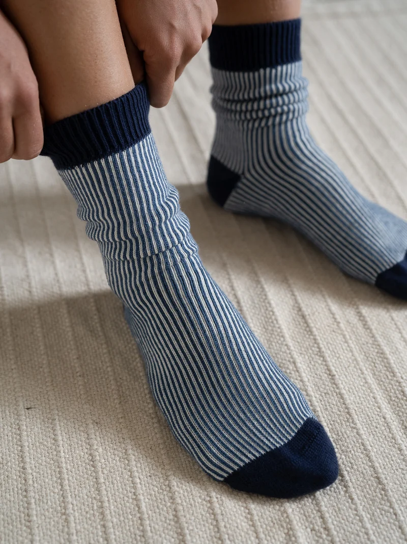 Gestreifte Jacquard Socken - creme navy