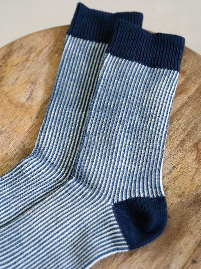 Gestreifte Jacquard Socken - creme navy