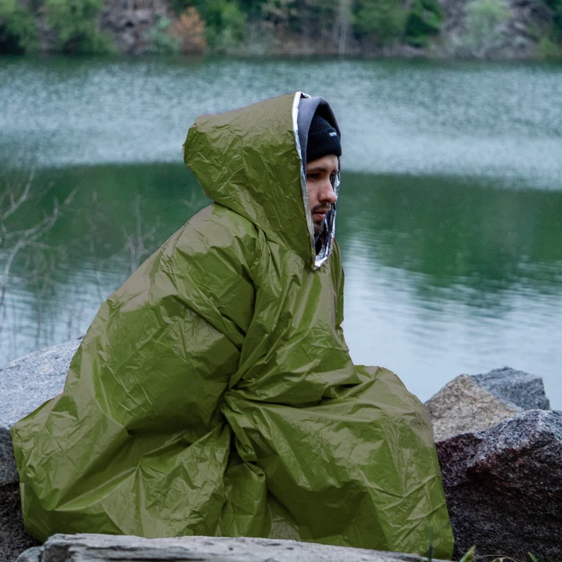 Emergency Survival Foil Poncho (4pc), Reversible