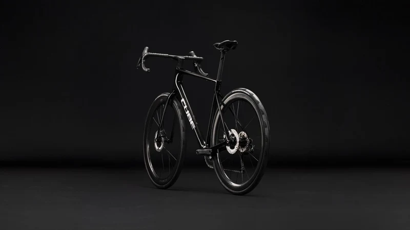 Cube Attain C:62 SLT Rennrad Diamant 28" carbon´n´white