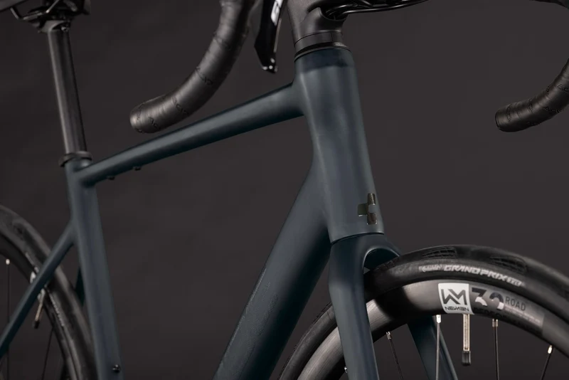 Cube Attain SLX Rennrad Diamant 28" black´n´chrome