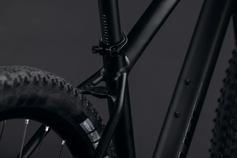 Cube Aim SLT MTB Hardtail Diamant soot´n´black