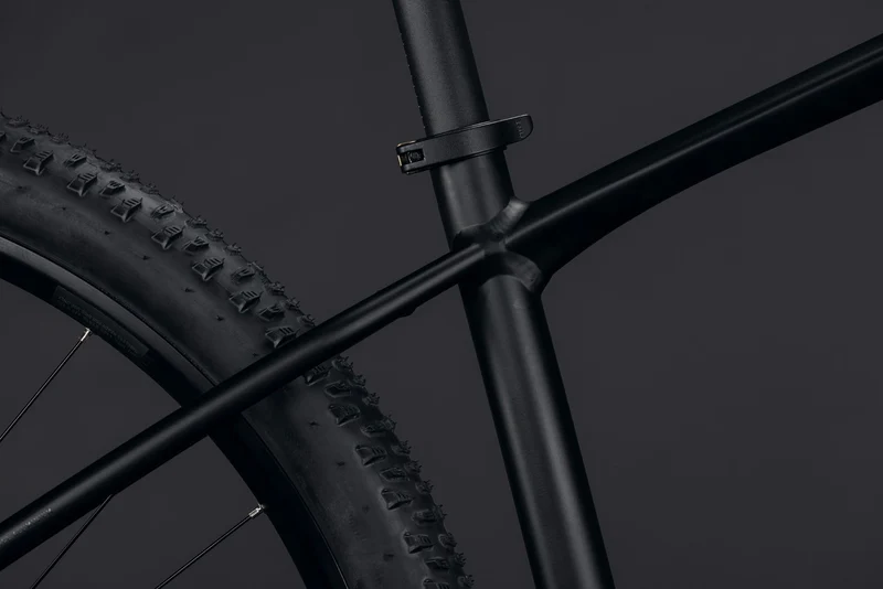 Cube Aim SLT MTB Hardtail Diamant soot´n´black