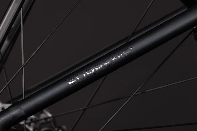 Cube Supreme Hybrid Comfort Pro 600 Wh E-Trekkingbike Easy Entry grey´n´chrome