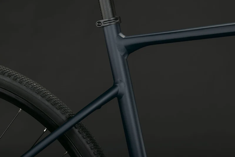 Cube Nulane Pro Fitnessbike Diamant 28" night´n´chrome