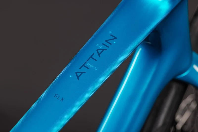 Cube Attain C:62 SLX Rennrad Diamant 28" bali´n´blue