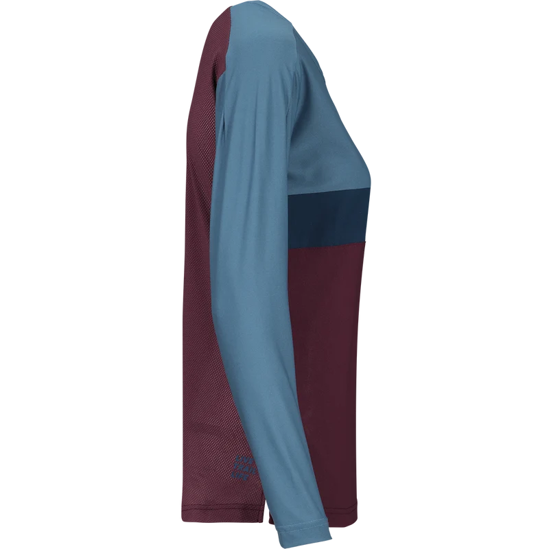 Women's Flow XTG Long Sleeve Henley raisin-marine