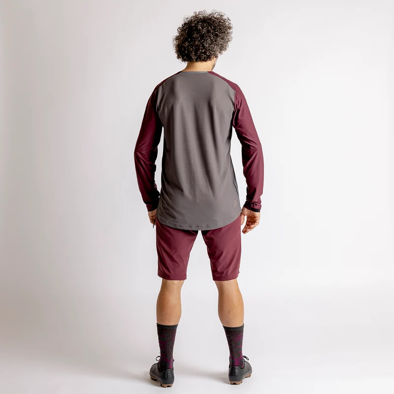 Flow XTG Long Sleeve Henley graphit-raisin