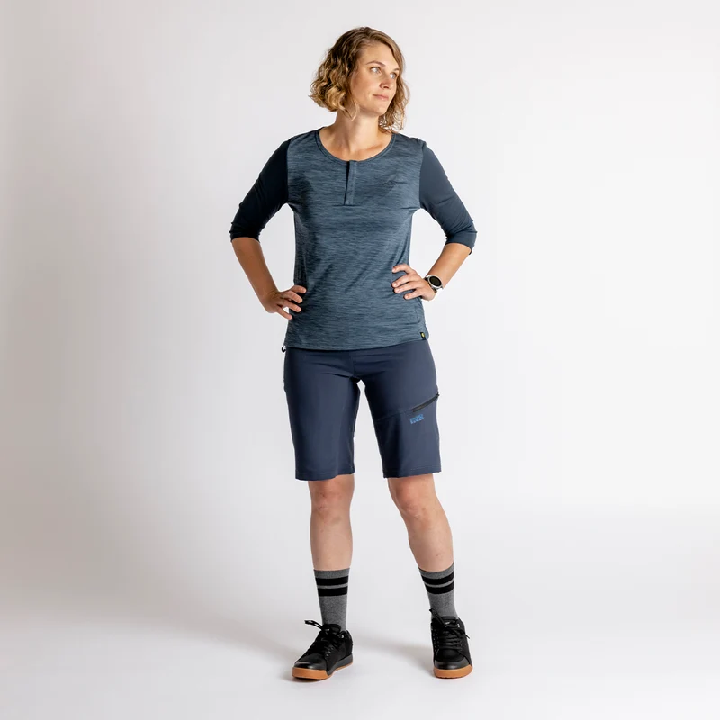 Women's Carve Hip-Hugger Shorts marine