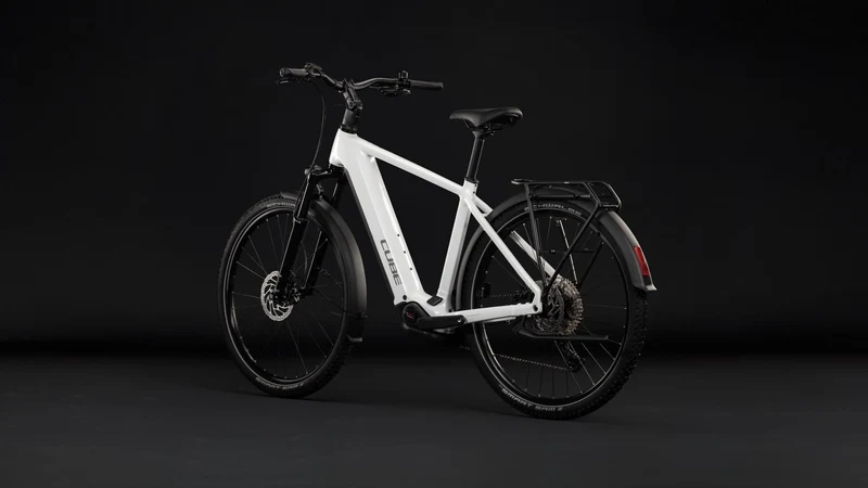 Cube Nuride Hybrid Performance 720 Wh E-Trekkingbike Diamant 28" metallicwhite´n´grey