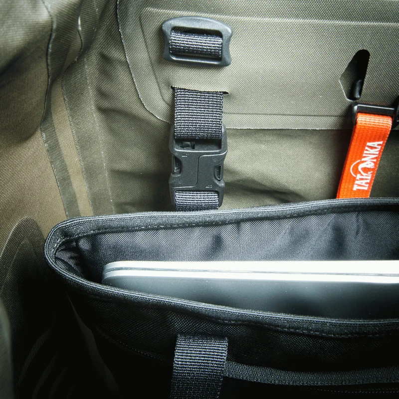 Commuter Rolltop 25 WP