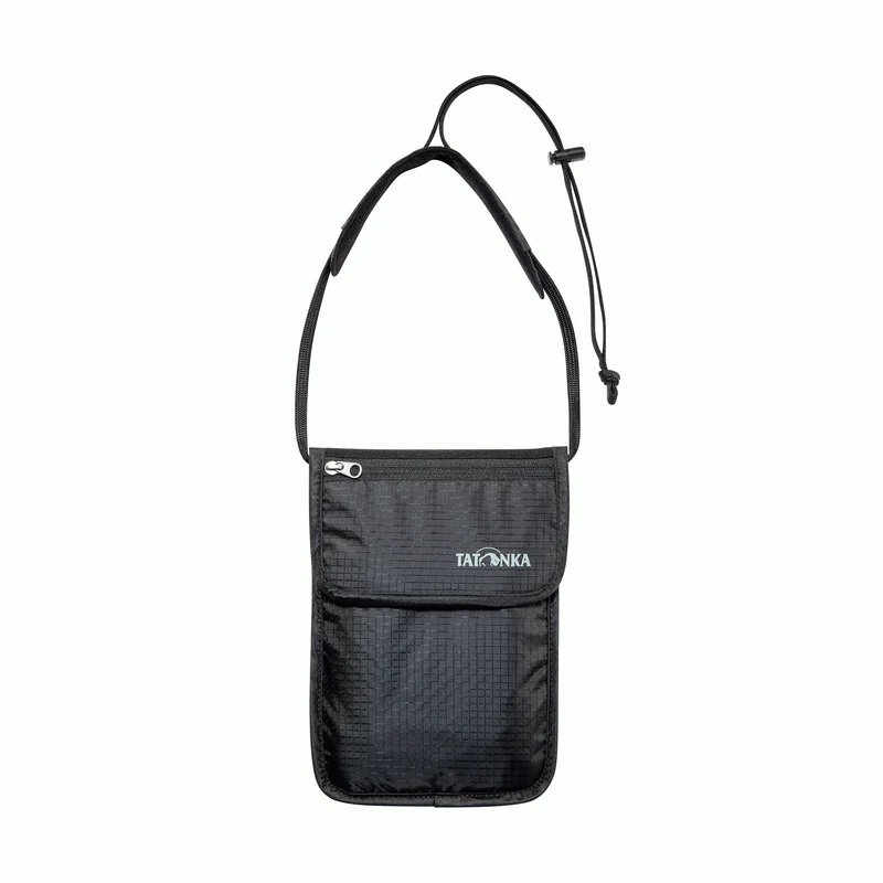 Skin Folded Neck Pouch