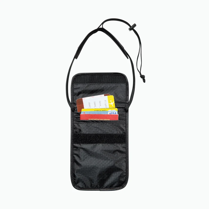 Skin Folded Neck Pouch