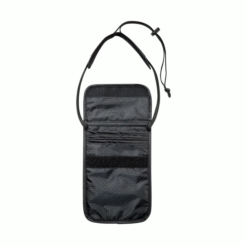 Skin Folded Neck Pouch