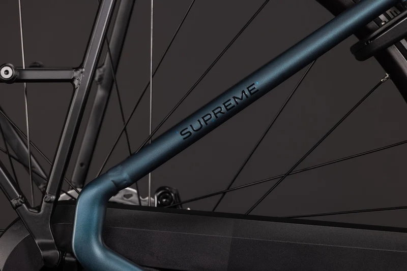 Cube Supreme RT Hybrid Comfort EX 600 Wh E-Trekkingbike Easy Entry royalgreen´n´black