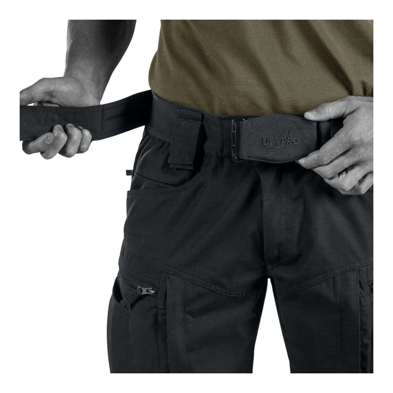 UF PRO - P40-Tactical Shorts Gen. 2 // Schwarz