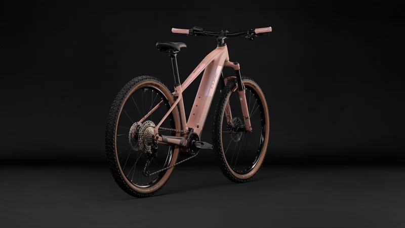Cube Reaction Hybrid Performance 720 Wh E-Bike Hardtail Diamant ruby´n´black