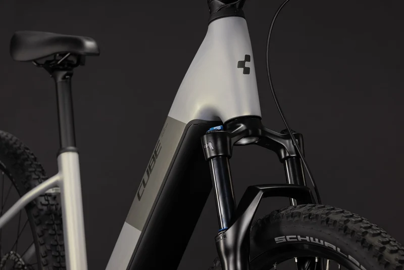 Cube Reaction Hybrid ONE 720 Wh E-Bike Hardtail Easy Entry 27,5" pearlsilver´n´chrome