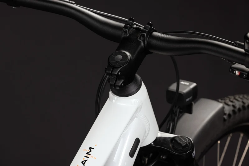 Cube Aim ONE FE MTB Hardtail Diamant metallicwhite´n´black