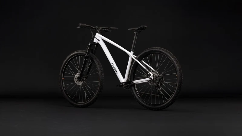 Cube Aim ONE MTB Hardtail Diamant metallicwhite´n´black