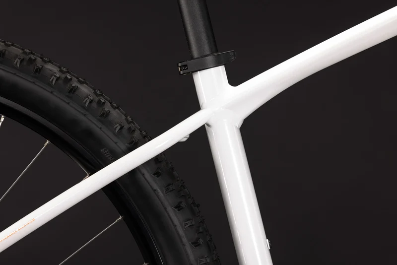Cube Aim ONE MTB Hardtail Diamant metallicwhite´n´black