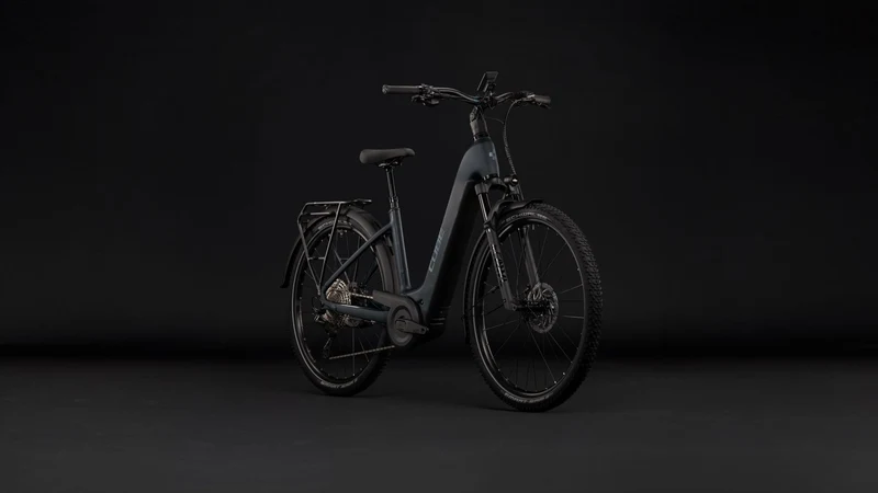 Cube Nuride Hybrid EXC 800 Wh E-Trekkingbike Easy Entry 28" coal´n´chrome