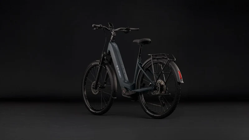 Cube Nuride Hybrid EXC 800 Wh E-Trekkingbike Easy Entry 28" coal´n´chrome