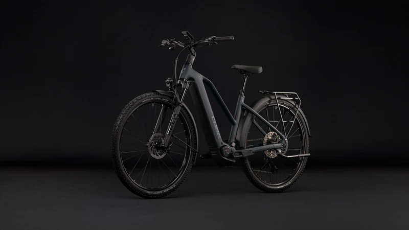 Cube Nuride Hybrid EXC 800 Wh E-Trekkingbike Trapeze 28" coal´n´chrome