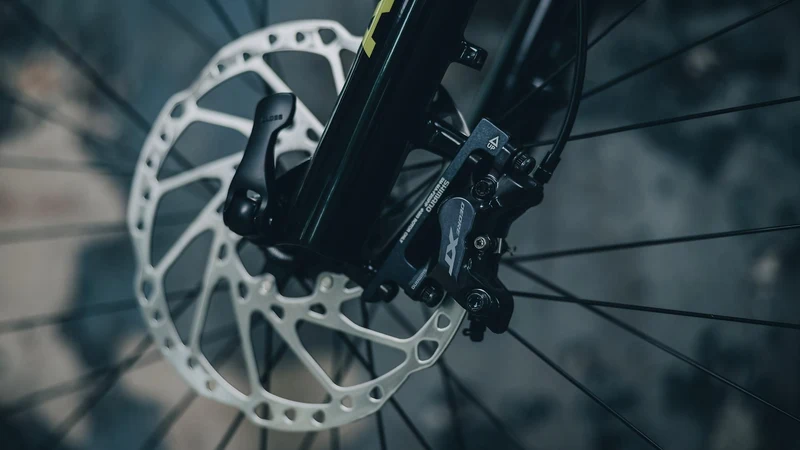 Cube Reaction Hybrid Race 800 Wh E-Bike Hardtail Diamant bananasplit´n´black