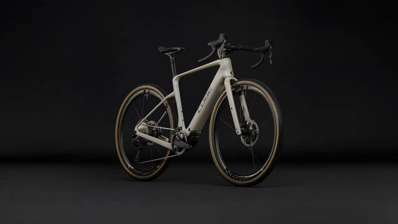 Cube Nuroad Hybrid C:62 SLX 400X Wh E-Gravelbike Diamant 28" glintsand´n´black