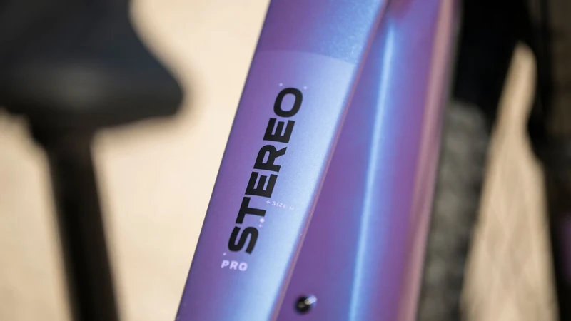 Cube Stereo Hybrid ONE44 Pro 800 Wh E-Bike Fully blueiris´n´purple