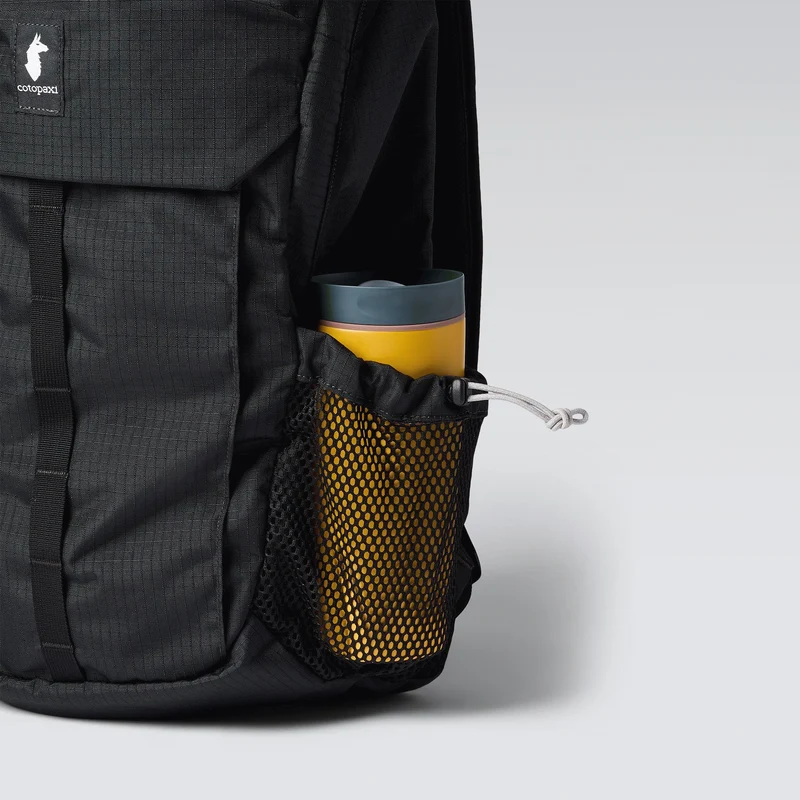 Clase 28L Daypack