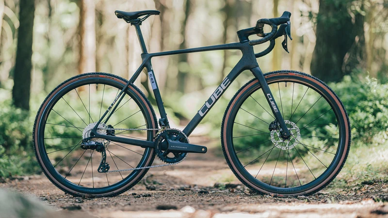 Cube Cross Race C:62 Race Cyclocross Diamant 28" carbon´n´crisscross