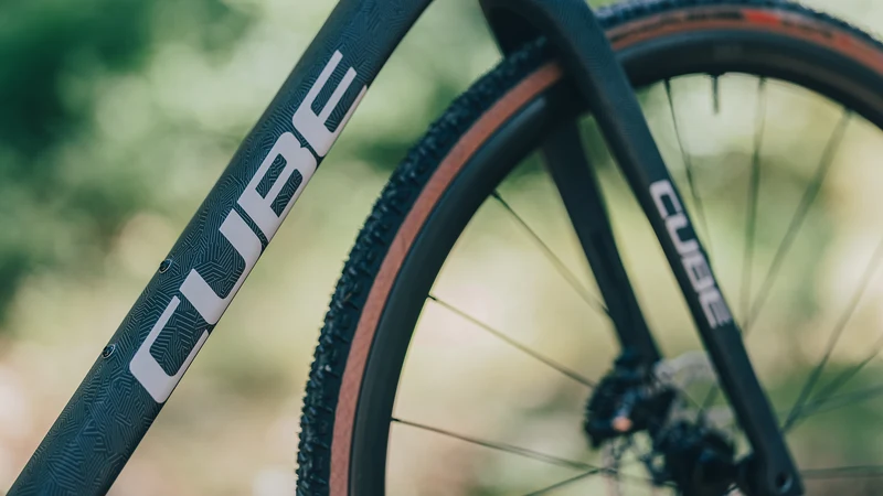 Cube Cross Race C:62 Race Cyclocross Diamant 28" carbon´n´crisscross