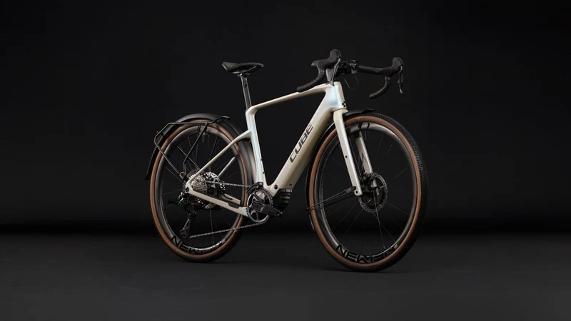 Cube Nuroad Hybrid C:62 SLX 400X Wh FE E-Gravelbike Diamant 28" glintsand´n´black