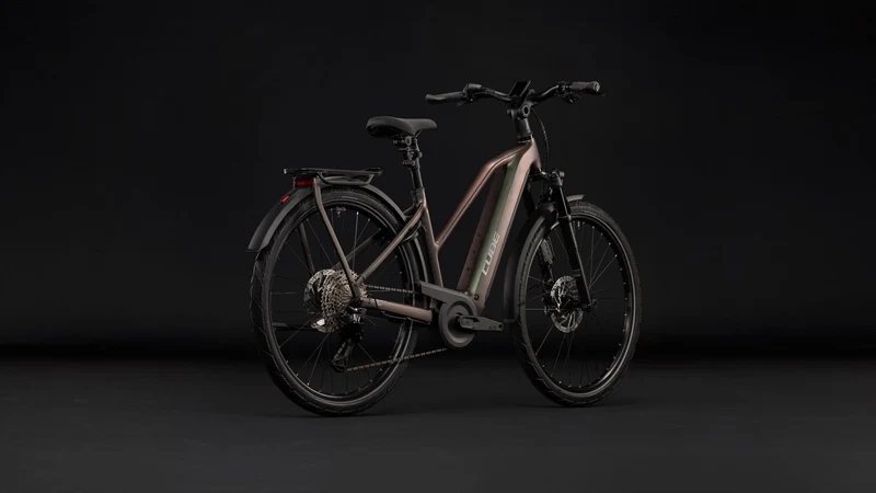 Cube Kathmandu Hybrid EXC 800 Wh E-Trekkingbike Trapeze 28" stellar´n´chrome