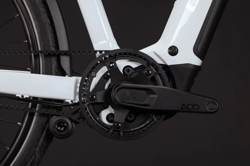 Cube Kathmandu Hybrid Deluxe Pro 800 Wh E-Trekkingbike Trapeze 28" metallicwhite´n´chrome