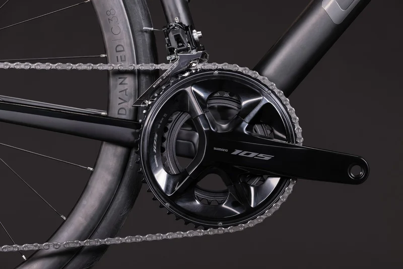 Cube Attain C:62 Race Rennrad Diamant 28" carbon´n´coalchrome