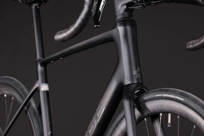 Cube Attain C:62 Race Rennrad Diamant 28" carbon´n´coalchrome