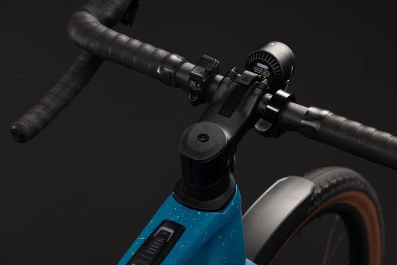 Cube Nuroad Hybrid C:62 EXC FE 400X Wh E-Gravel Rad Diamant 28" tropicalteal´n´black