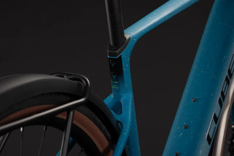 Cube Nuroad Hybrid C:62 EXC FE 400X Wh E-Gravel Rad Diamant 28" tropicalteal´n´black