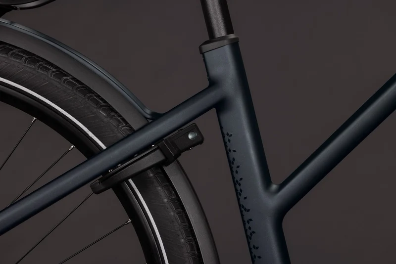 Cube Kathmandu Hybrid Pro 800 Wh E-Trekkingbike Trapeze 28" coal´n´black