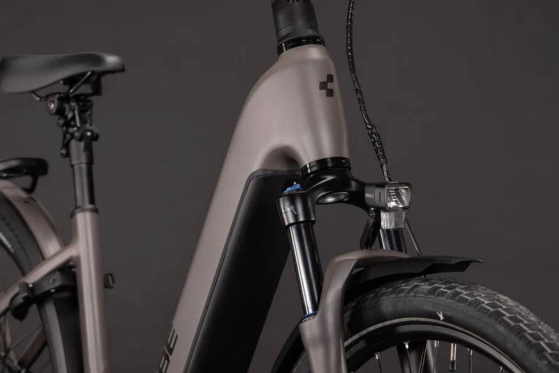 Cube Kathmandu Hybrid One 800 Wh E-Bike Easy Entry 28" cedar´n´chrome