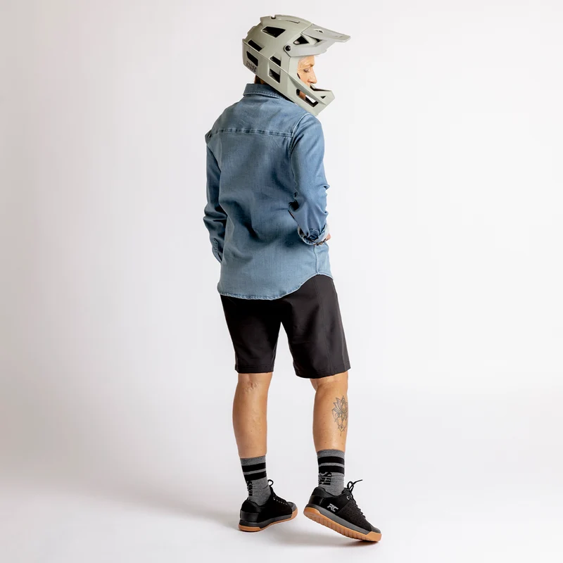 Carve Digger Women Organic Denim Shirt washed blue