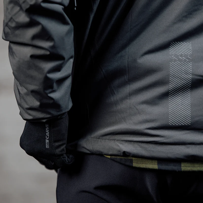 Carve Zero insulated AW Jacket anthrazit