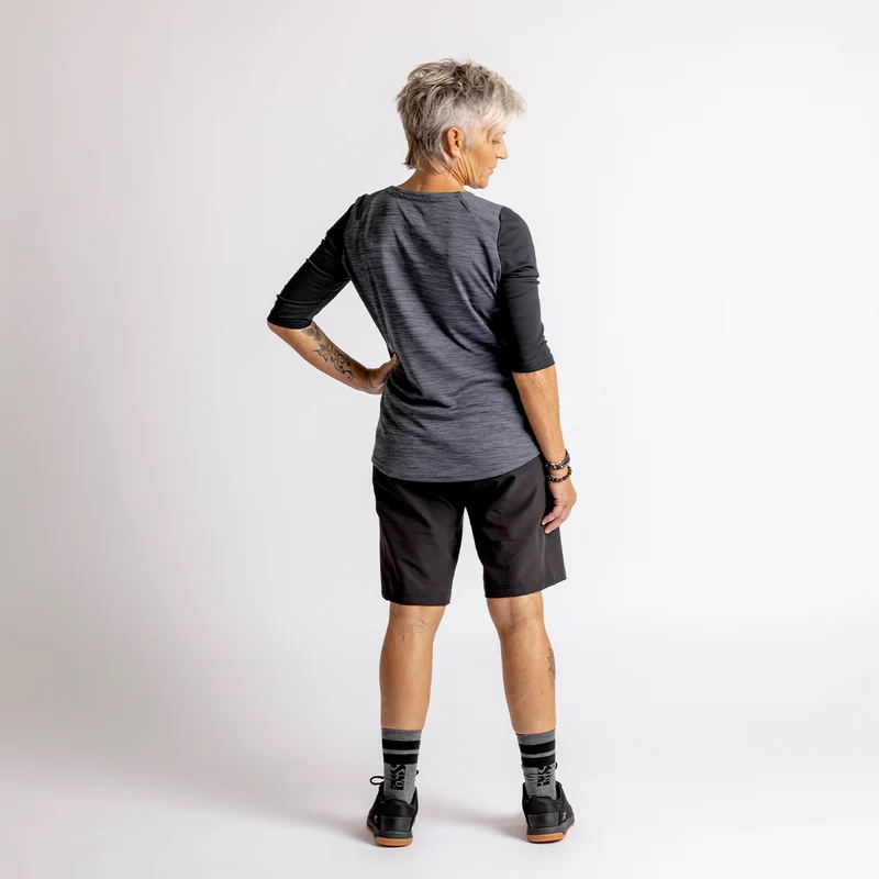Carve Hip-Hugger Women Shorts schwarz